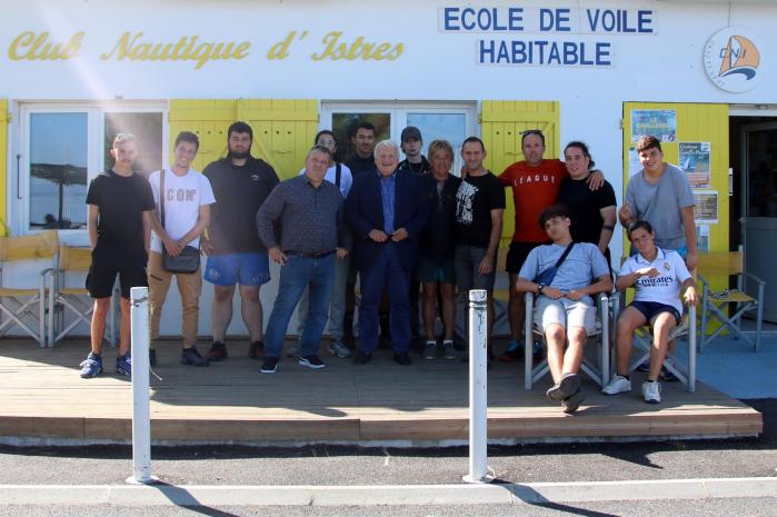 JEUNES ET SOLIDAIRES